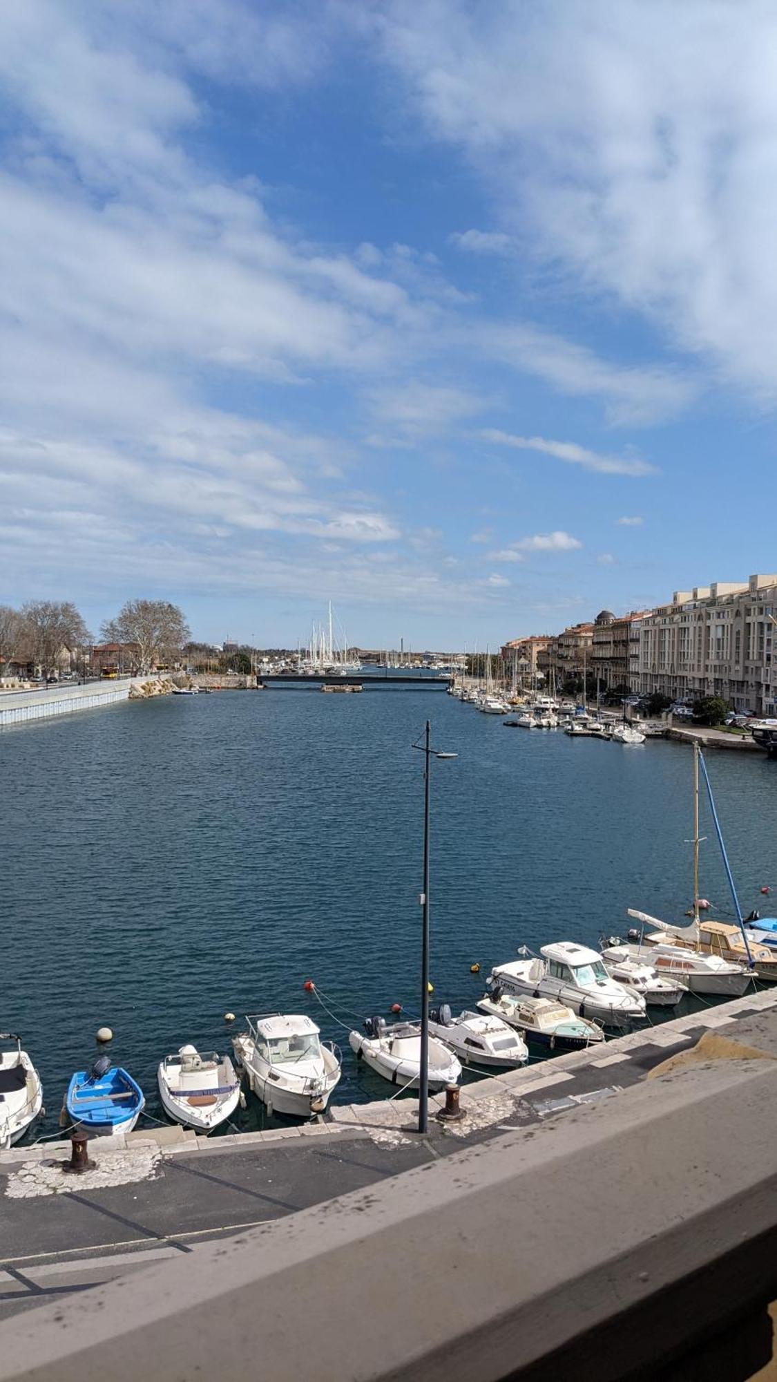 T3 Avec Terrasse Avec Vue Exceptionnelle Sur Les Quais De Sete 아파트 외부 사진
